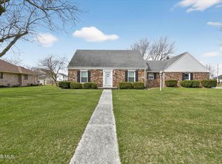 1524 Red Bud Dr, Northwood, OH