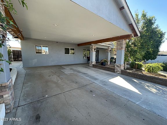 2nd image of 1705 E BURGESS Lane