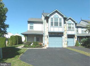 54 Redwood Ln, Newtown, PA 18940