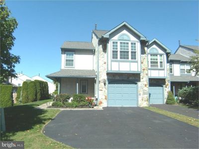 54 Redwood Ln, Newtown, PA, 18940