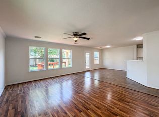 2715 Skyview Trace Ct, Houston, TX 77047