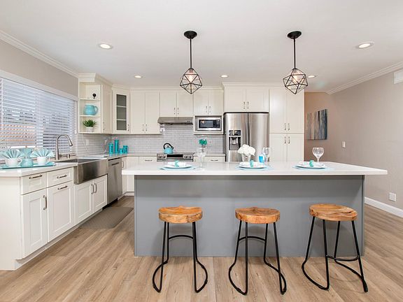 2nd image of 4401 Adragna Ct