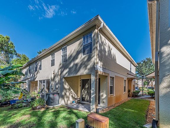 4th image of 1986 Fiesta Ridge Ct