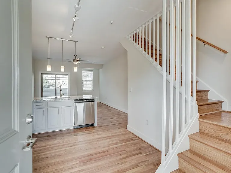 1200 McDonough St — Photo 18