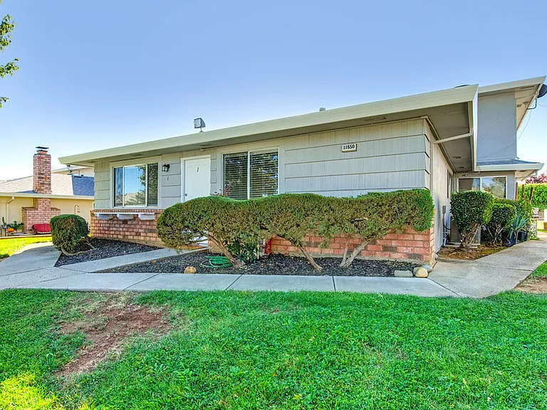 11650 Garnet Way #1 — Photo 6