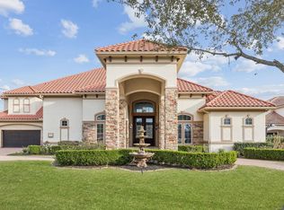 32 Miramar Heights Cir, Sugar Land, TX 77479