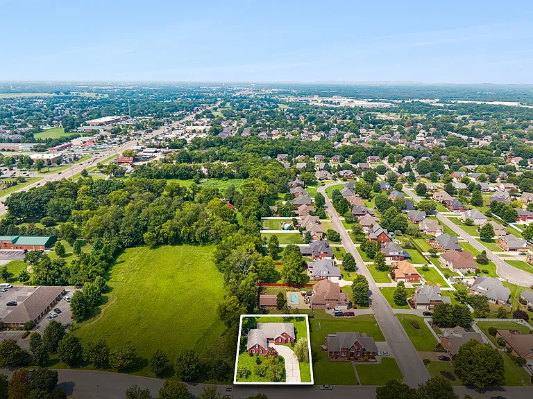 131 Savannah Ridge Dr — Photo 48