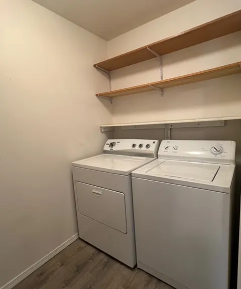 2231 N Northway Ln #1 — Photo 11