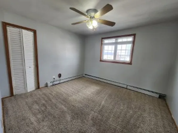 366 Kingsland Ave #2, Lyndhurst, NJ 07071