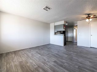 419 N 15th St #4, Las Vegas, NV 89101