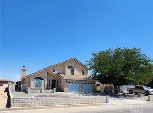 14304 Rivers Edge Rd, Helendale, CA 92342