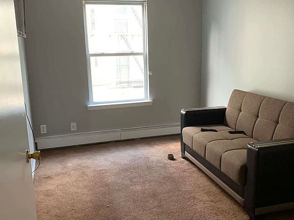 4th image of 130 W 117th St #42