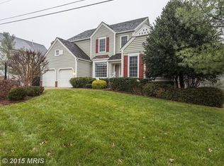 1947 Horse Shoe Dr, Vienna, VA 22182
