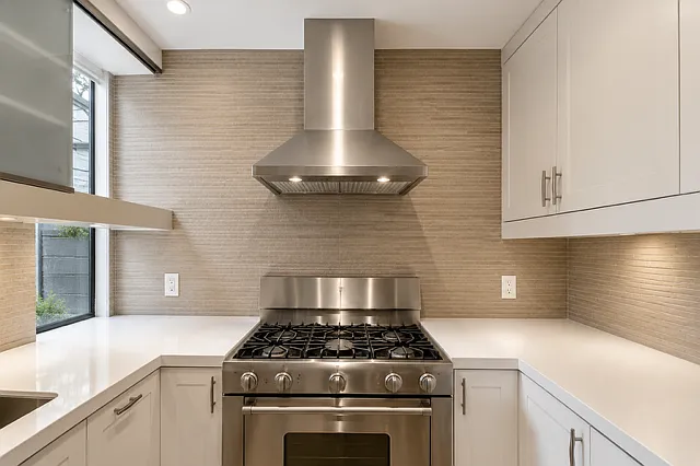 543 Grove St #1 — Photo 9