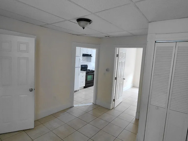 21 Morris St #A — Photo 12