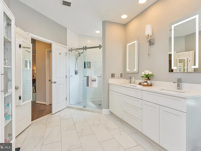 42719 Explorer Dr — Photo 33