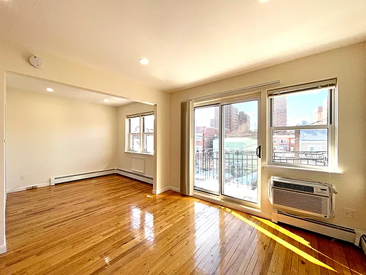 Rented by Corcoran | media 11