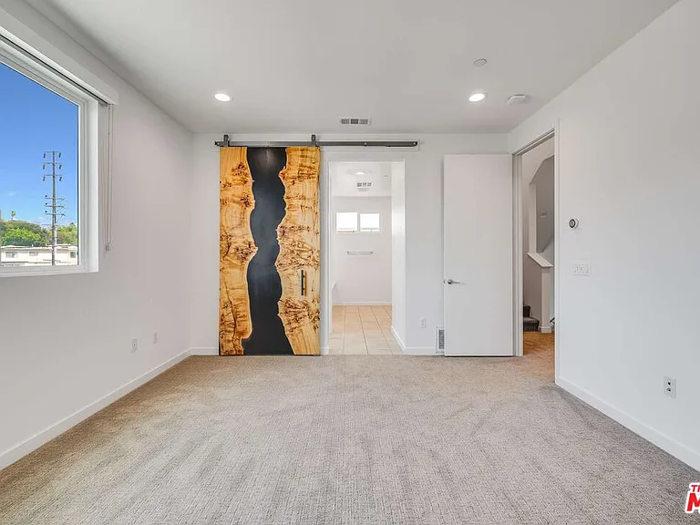 4320 Eagle Rock Blvd #1 — Photo 9