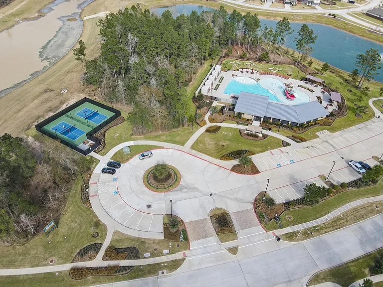 16435 Big Hickory Dr — Photo 30
