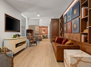 Ona, Sacramento, CA 95834