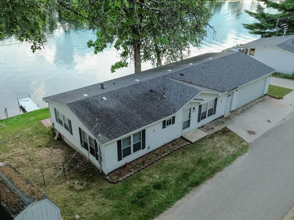 637 W Park St, Lake, MI 48632