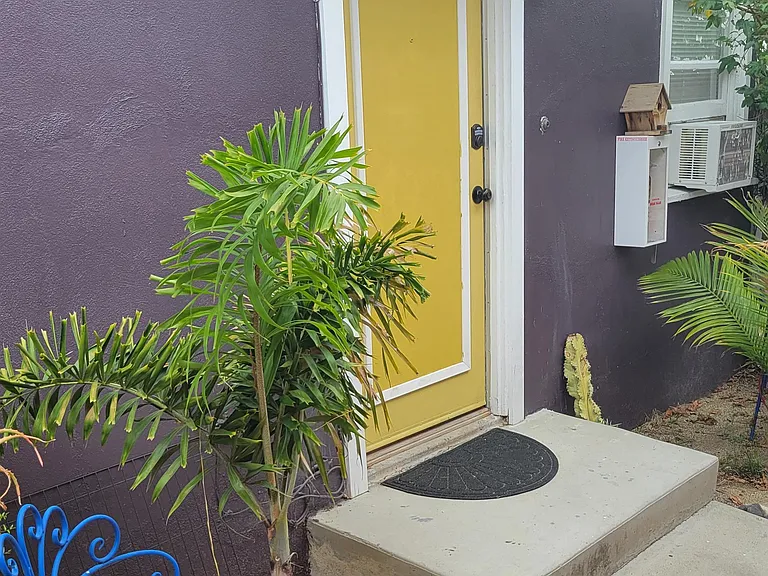 4765 Wilson Ave — Photo 30