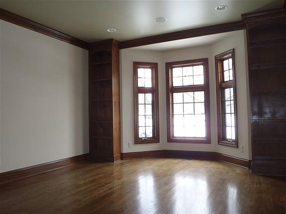 2nd image of 5121 Garden Springs Ct