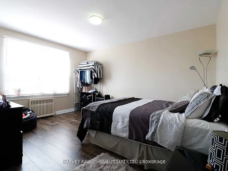 88 Trethewey Dr #4 — Photo 17