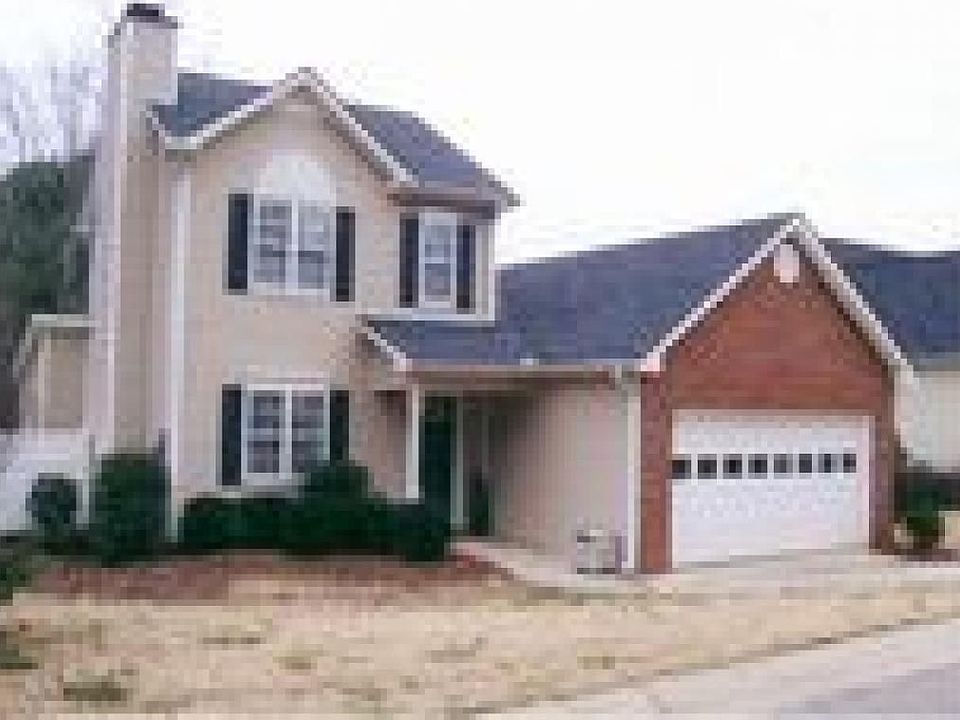 2nd image of 131 Spring Lake Dr