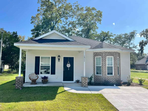 1511 6th Ave. #6th Ave & Gene - Julia, Conway, SC 29526