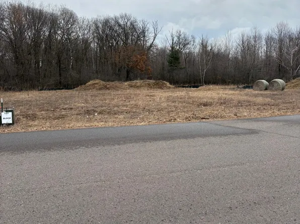 33005 Fenway Ave, Stacy, MN 55079