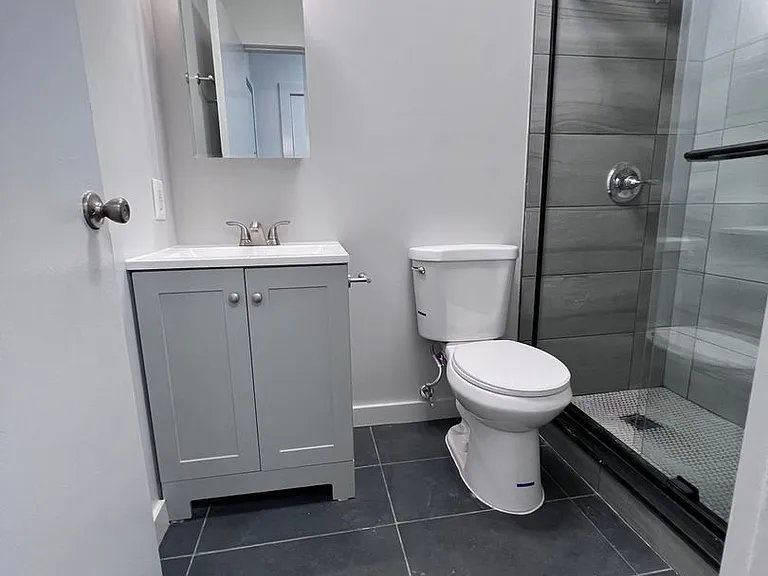 1010 Grand Ave — Photo 5