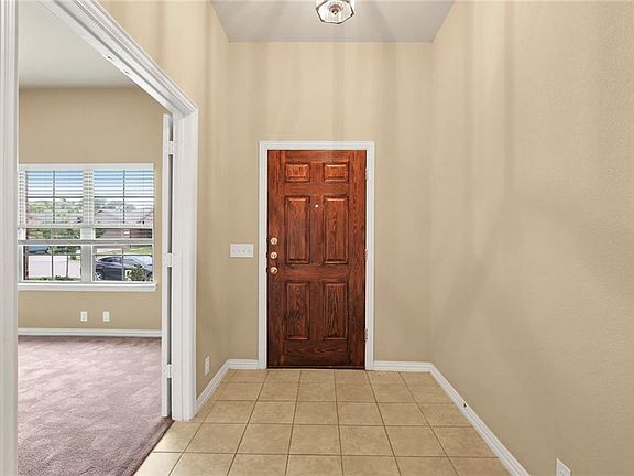 5th image of 4932 Lemon Grove Dr