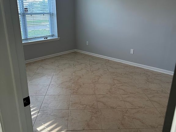 5th image of 1412 N 1st St #106