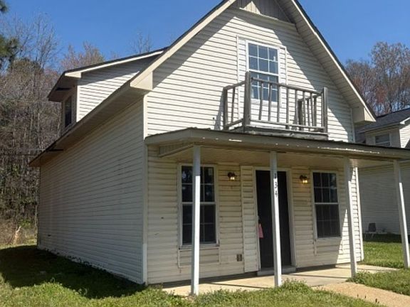 3rd image of 134 Money St