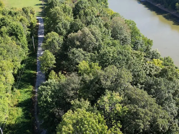 1190 Thomason Cemetery Rd, Leitchfield, KY 42754