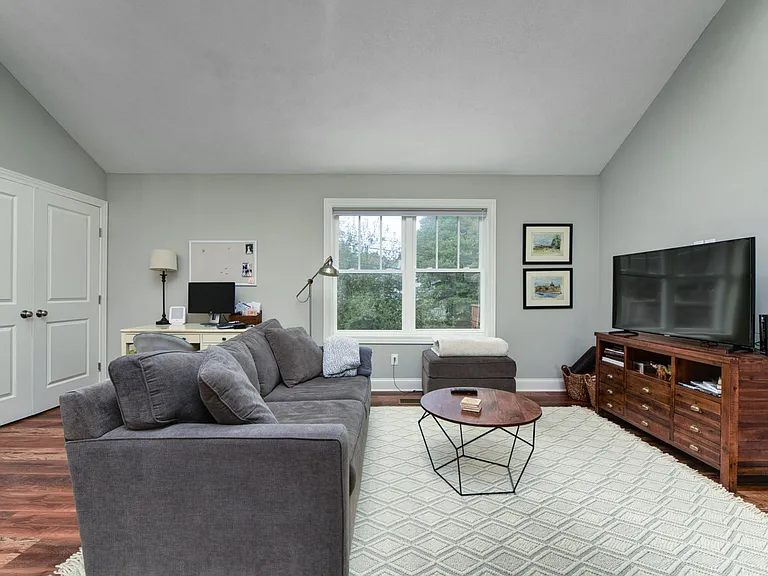 6309 Bridge Ave — Photo 6
