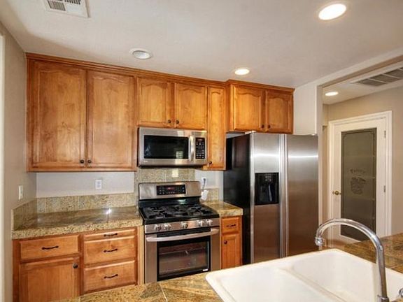 Kitchen1
