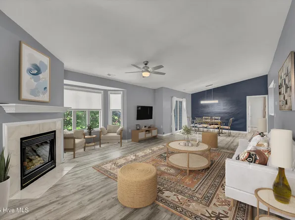 4110 Breezewood Drive #203, Wilmington, NC 28412