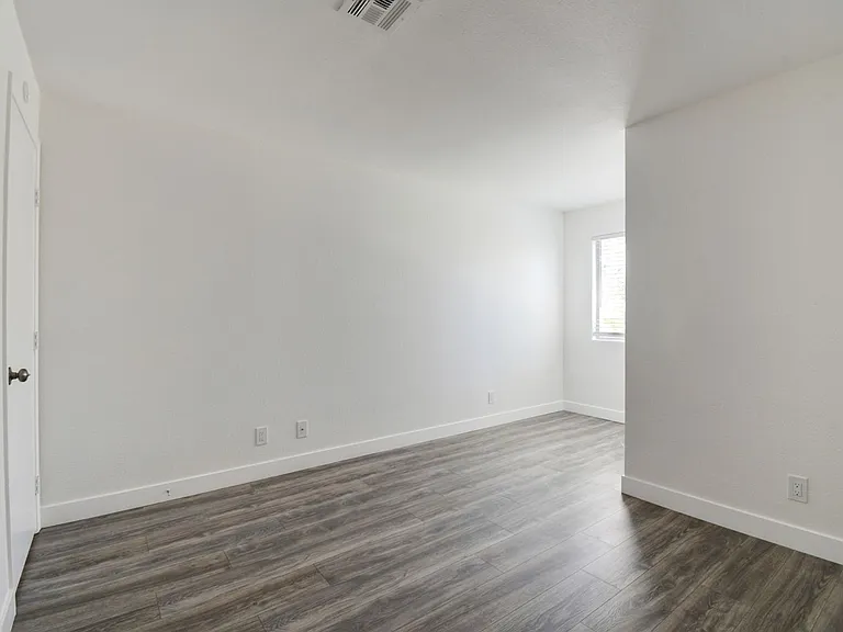 6867 Tamarus St #202 — Photo 14
