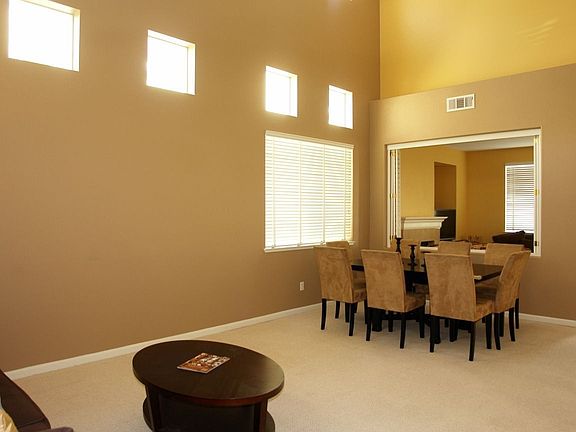 Livingroom / Dining Room