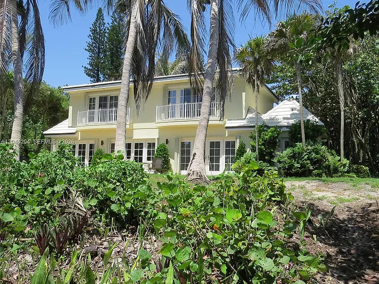 404 S Beach Rd — Photo 2