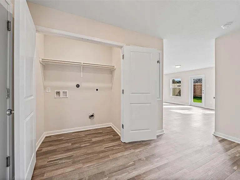 15528 Briar Forest Dr — Photo 3