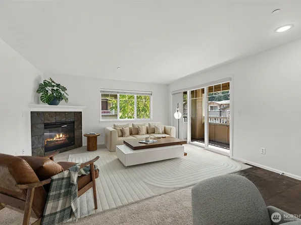 11312 124th Avenue NE #302, Kirkland, WA 98033