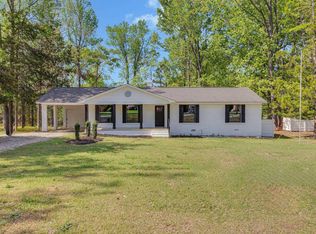 181 Skyland Dr, Clinton, SC 29325