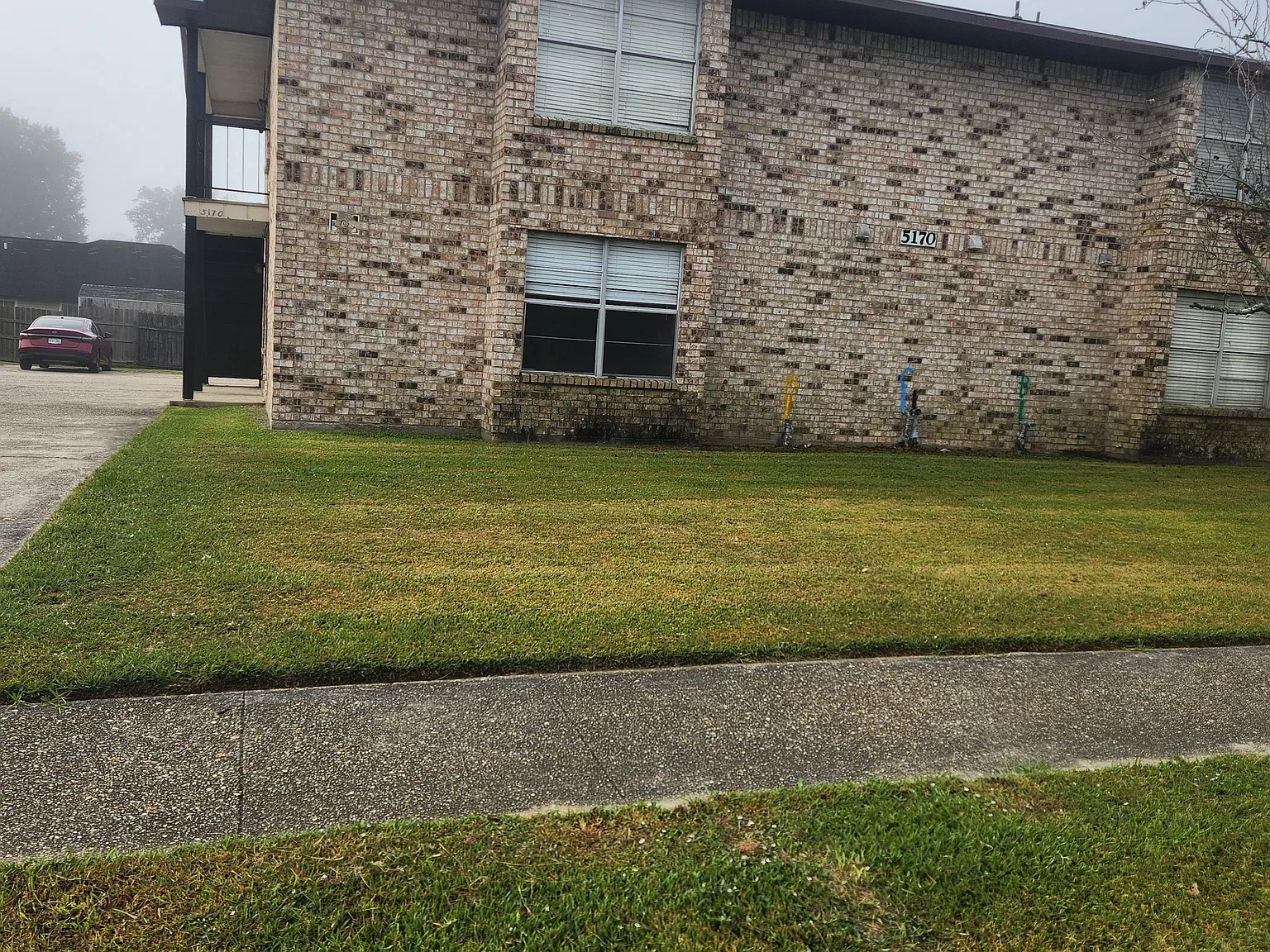 2 bed, 1000 sqft, $875 — Photo 1