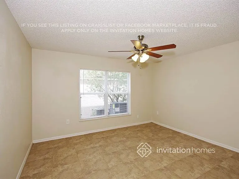 6702 Lorain St — Photo 9