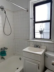 Rented by Rennit Inc.