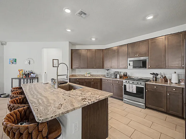 2548 W Grenadine Rd — Photo 11