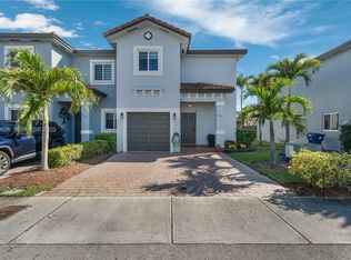 16344 SW 44th Way, Miami, FL 33185